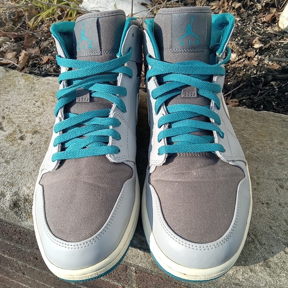 Air Jordan 1 Mid Wolf Gray Size 12 No Box main image 12